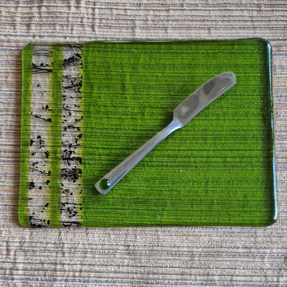 Handmade 8"x6" Green Fused Glass Cheese Board with Spreader
